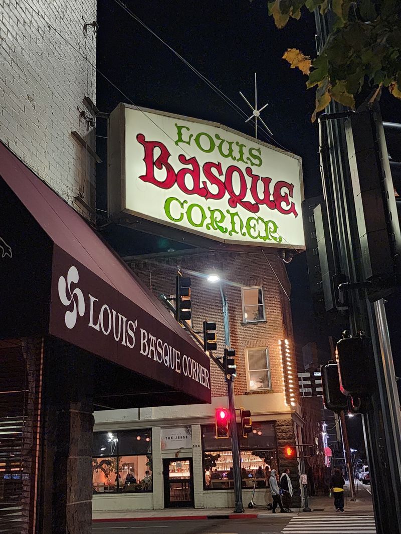 Louis' Basque Corner — Reno