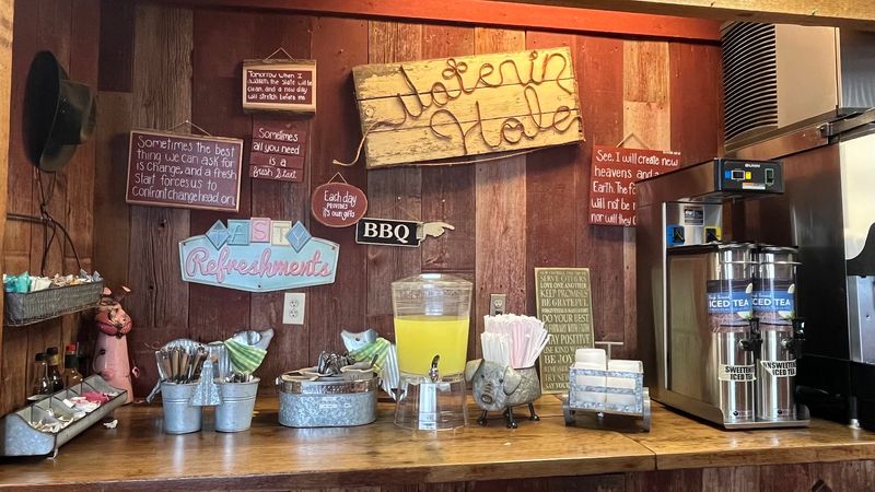 Sauces, Sodas, and Small Details That Matter