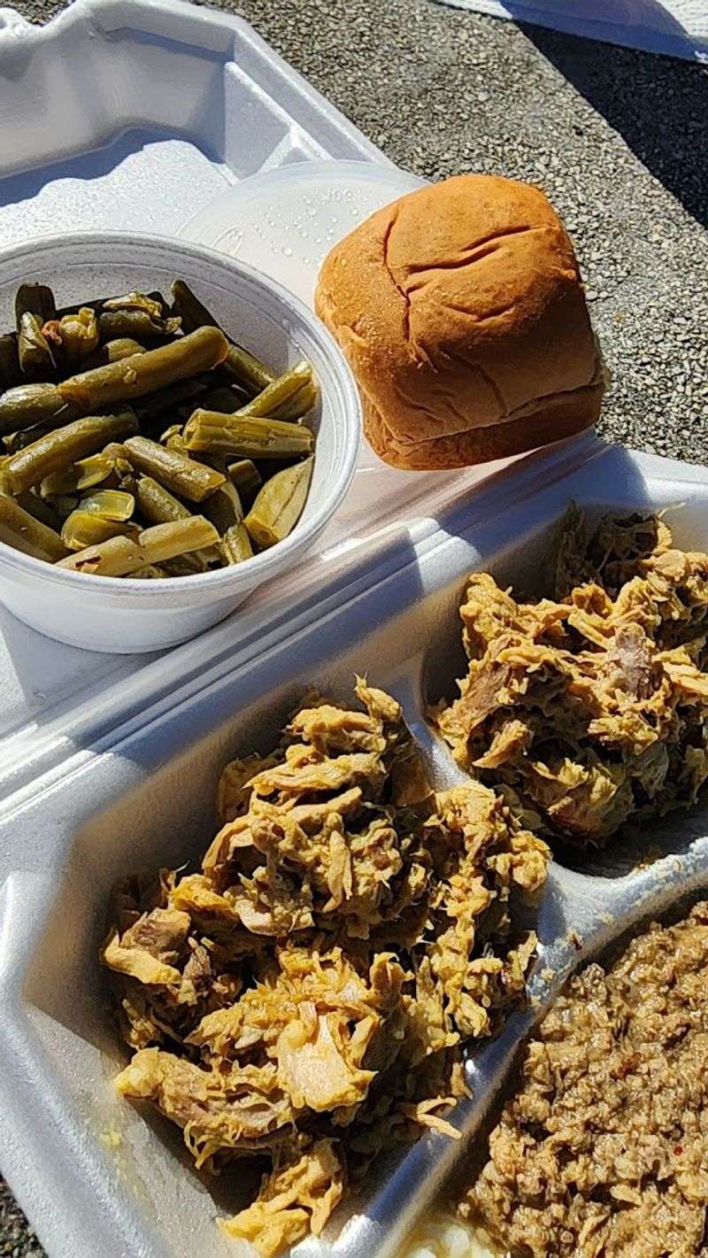 The Signature Pulled Pork And Chopped BBQ