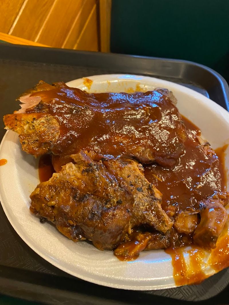 The Signature Sweet Smoke Sauce Has A Devoted Following