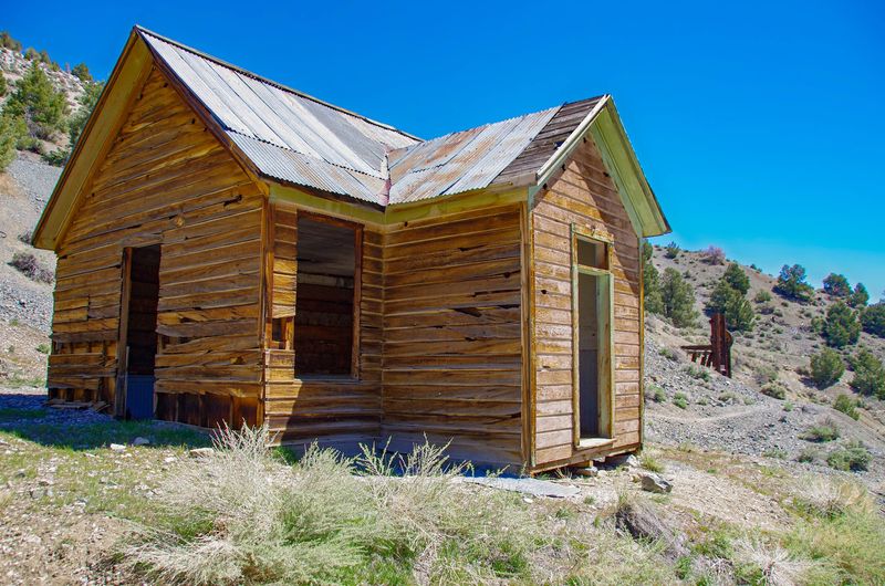 What The Ghost Town Ruins Actually Look Like