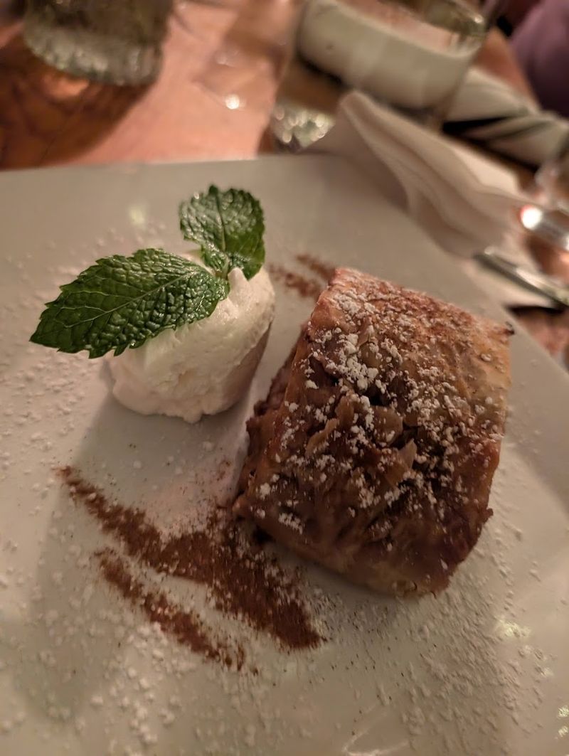 Apple Strudel That Earns A Standing Ovation
