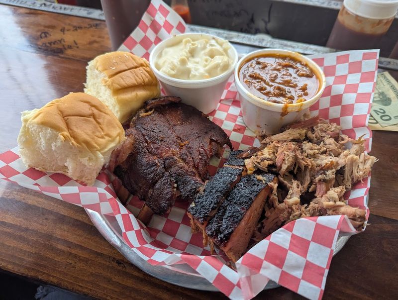 The Slow-Smoked Meats That Are The Heart Of Every Plate The Slow-Smoked Meats That Are The Heart Of Every Plate