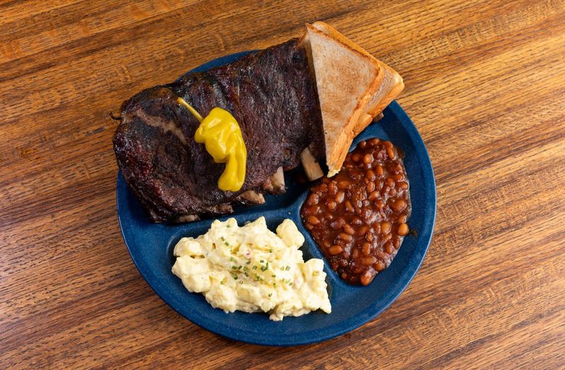 The Slow-Smoked Meats That Demand Your Full Attention