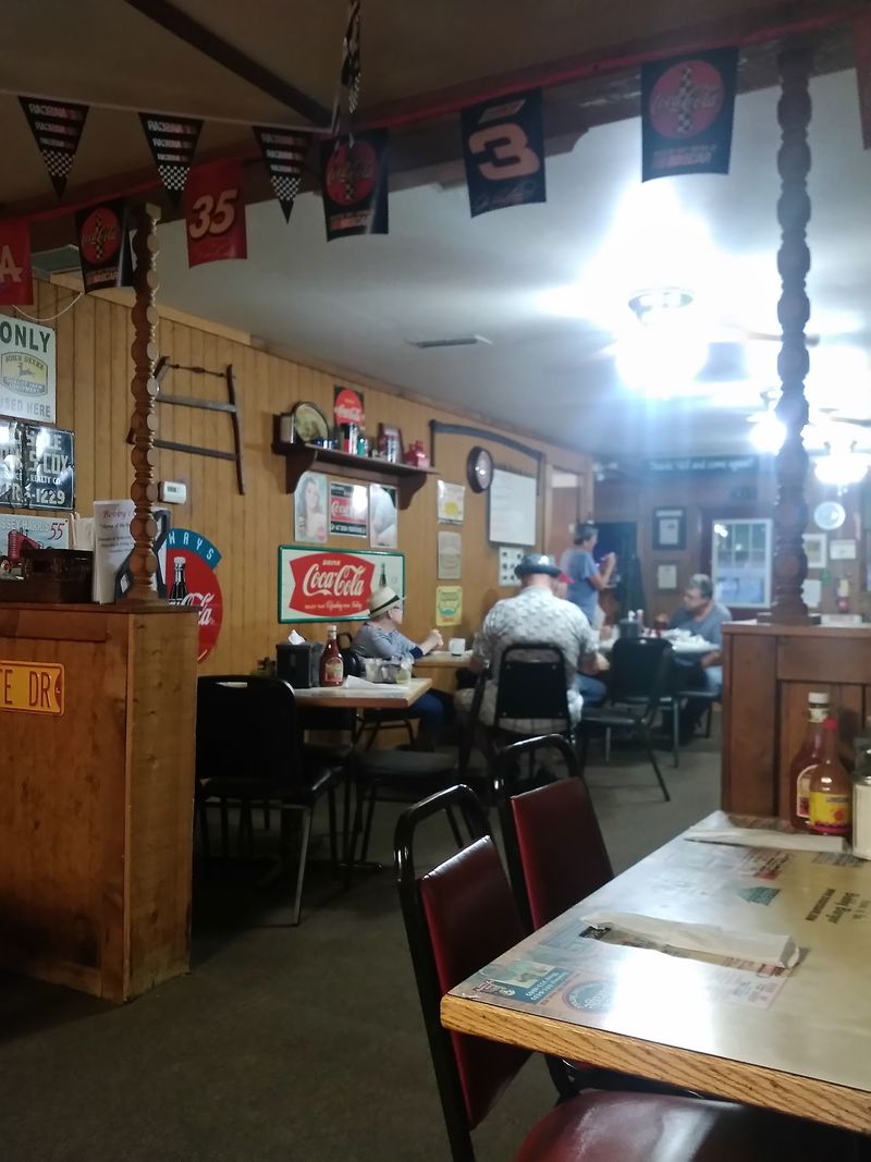 The Small Dining Room Feels Close-Knit