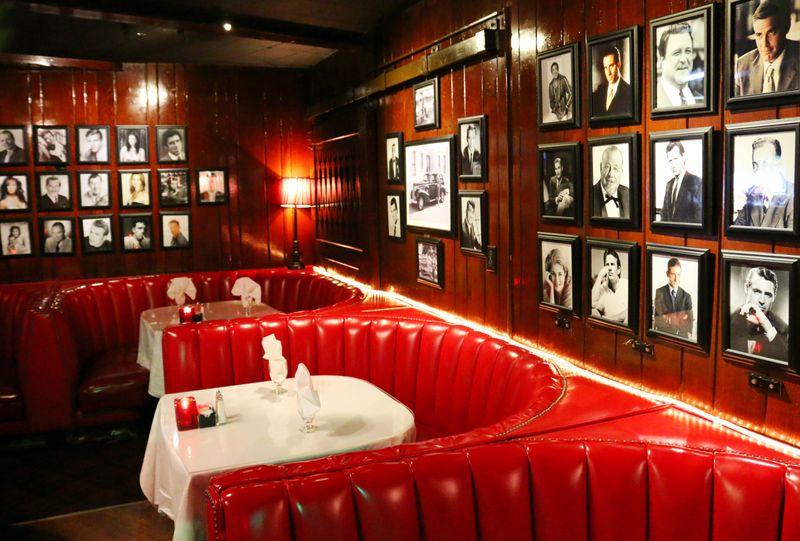 The Smoke House Restaurant, Burbank