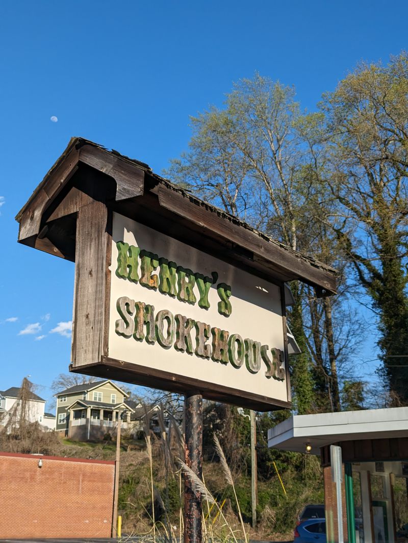 Henry's Smokehouse – Greenville, South Carolina