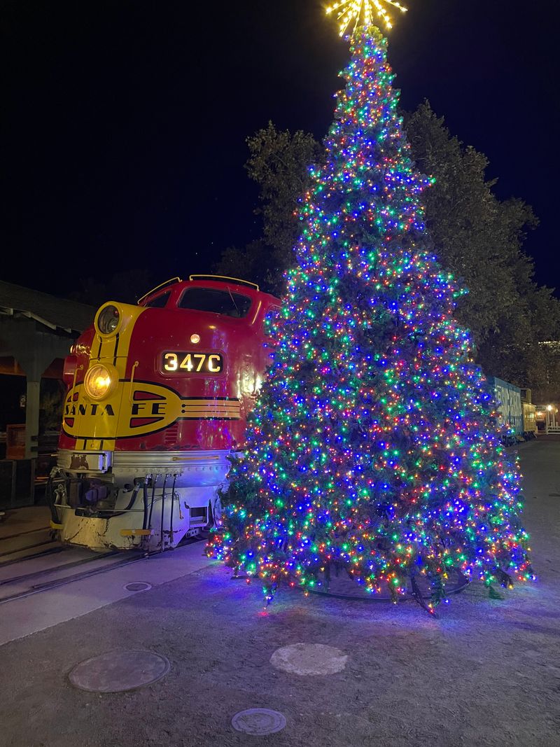 Old Sacramento Waterfront – Theatre of Lights, Front St & K St, Sacramento, CA 95814