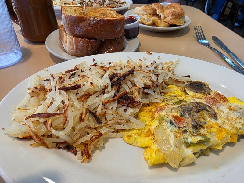 Famously Generous Breakfast Portions
