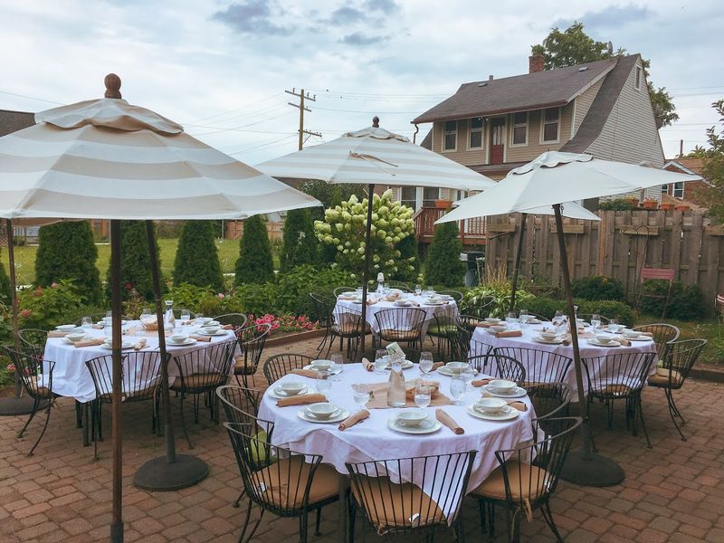 A Friendly, Comforting Stop Full Of Warmth