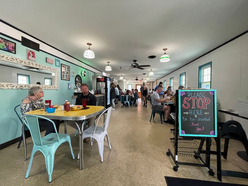 A Community Spot Where the Atmosphere Feels Like Home