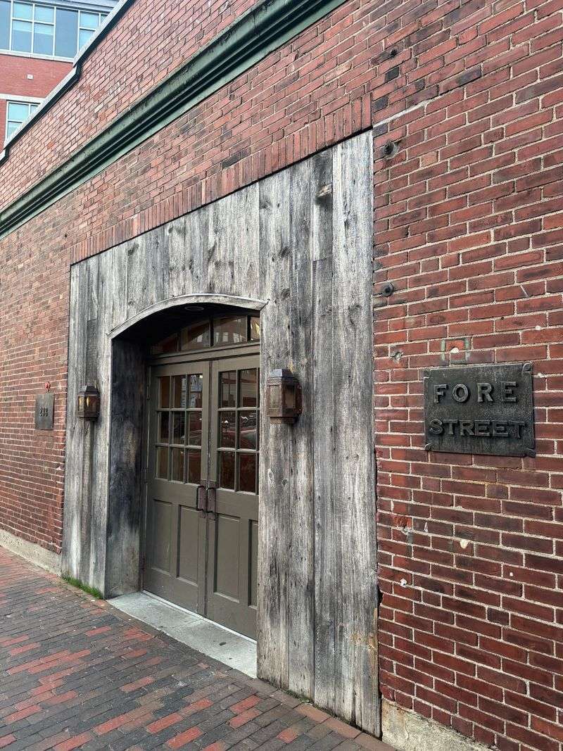 Early Seating Times Offer the Best Chance for Walk-Ins