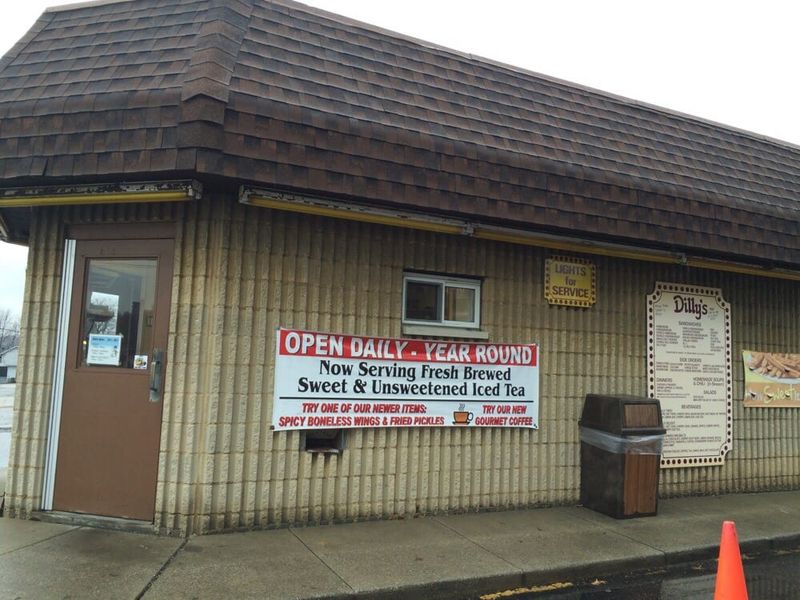 Dilly's Drive-In – Akron, Ohio