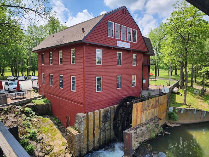 War Eagle Mill Cafe, Rogers