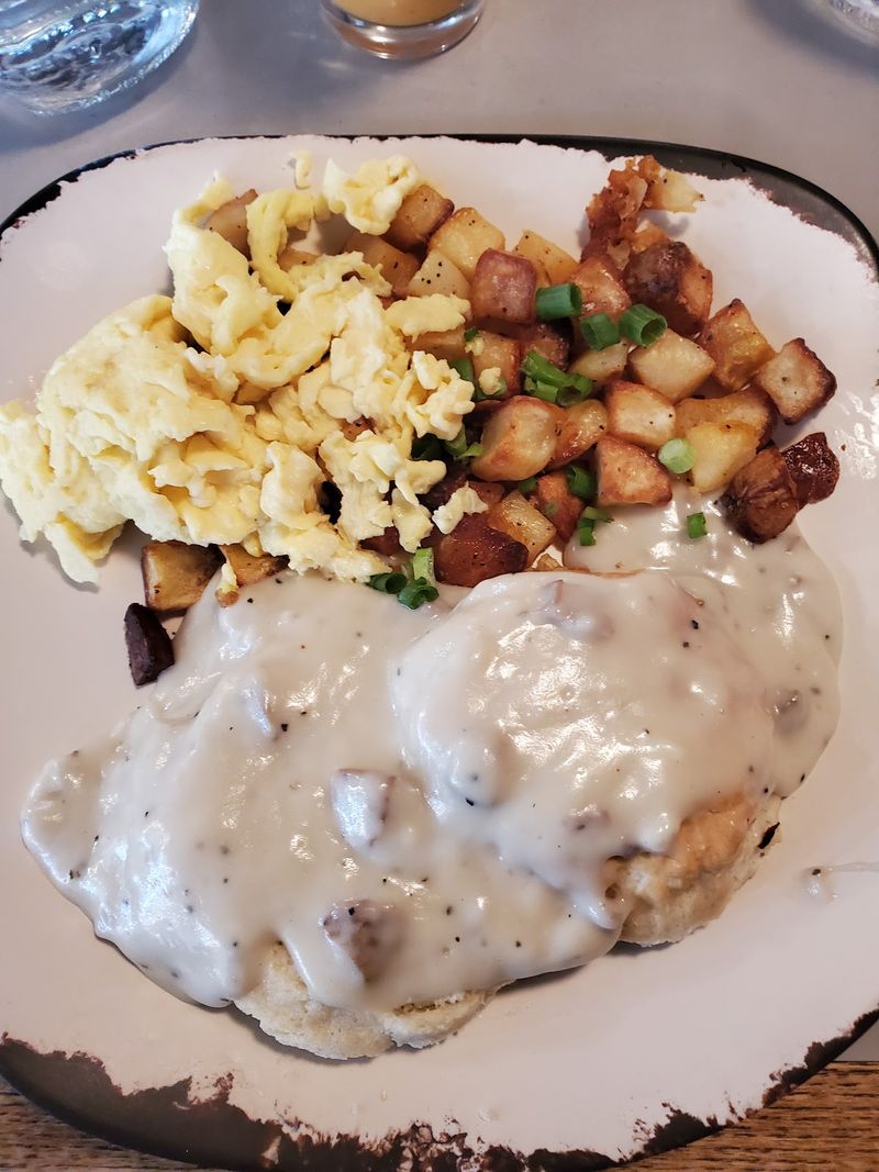 The Star of the Morning: Biscuits and Scratch-Made Gravy The Star of the Morning: Biscuits and Scratch-Made Gravy