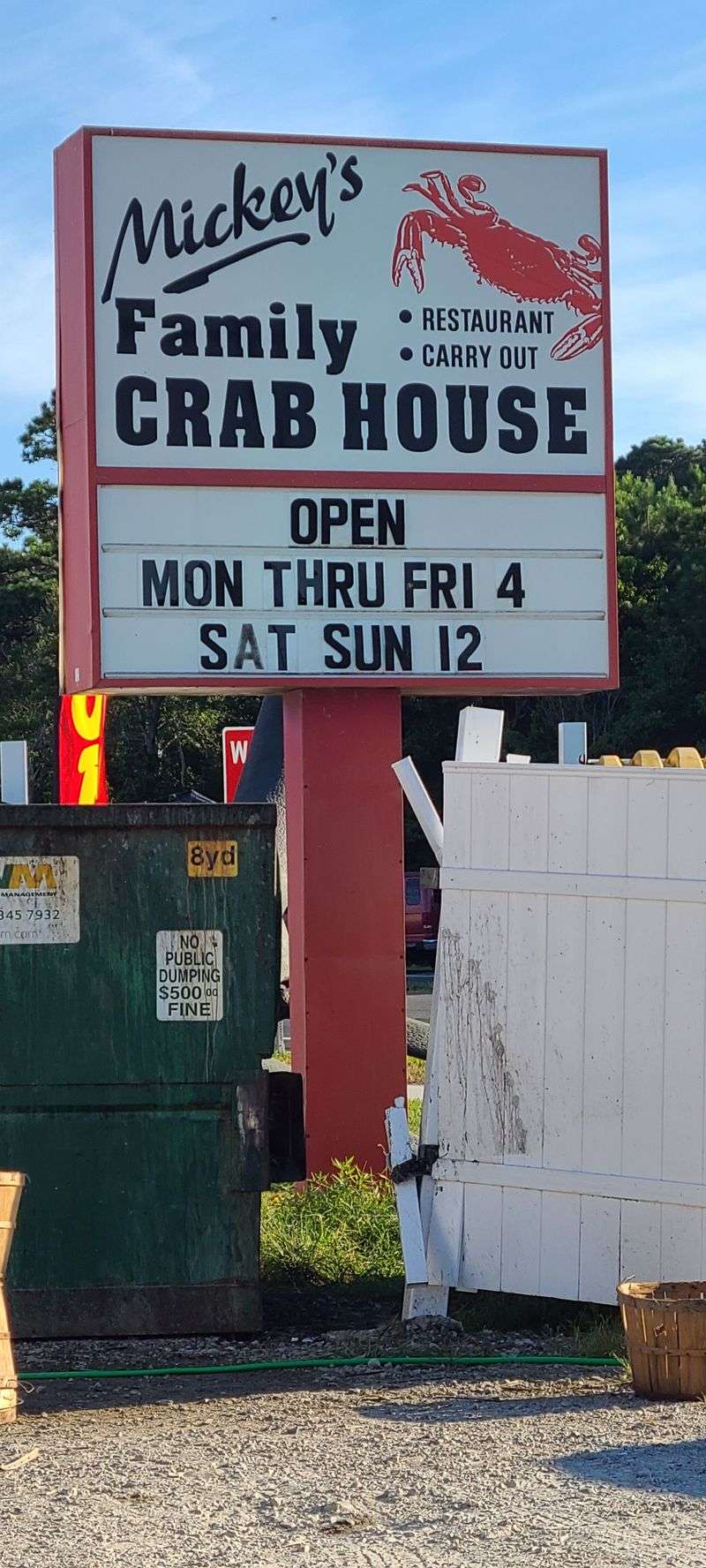 Mickey's Family Crab House - Southern Comfort