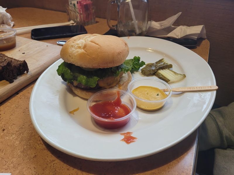 Burgers And Comfort Food That Hit Every Note Right