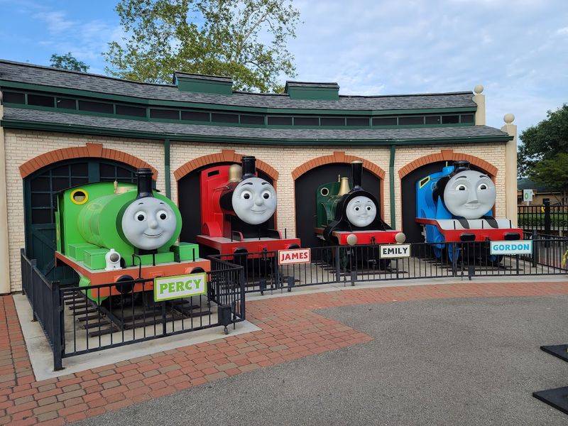 A Pittsburgh Icon That Keeps Multiple Generations Coming Back