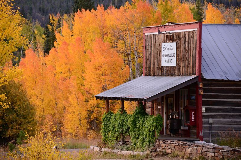 The Store at Historic Columbine, Clark