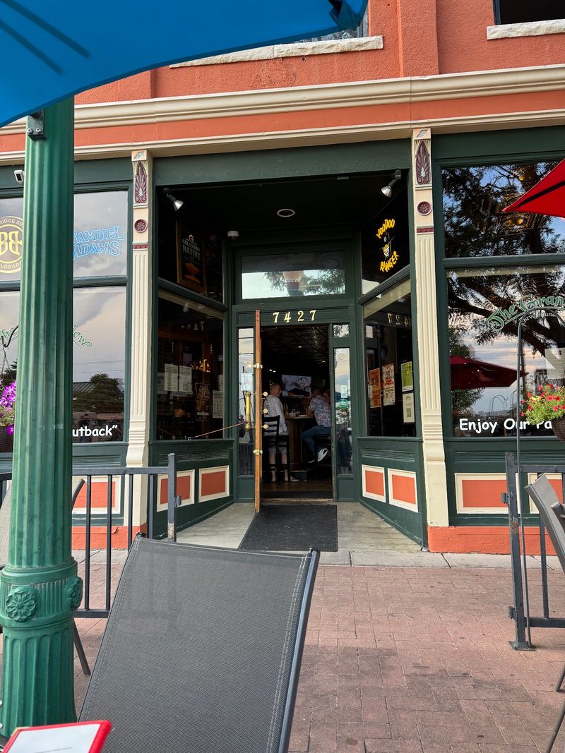 The Storefront Still Wears Its Fancy 1890s Outfit The Storefront Still Wears Its Fancy 1890s Outfit