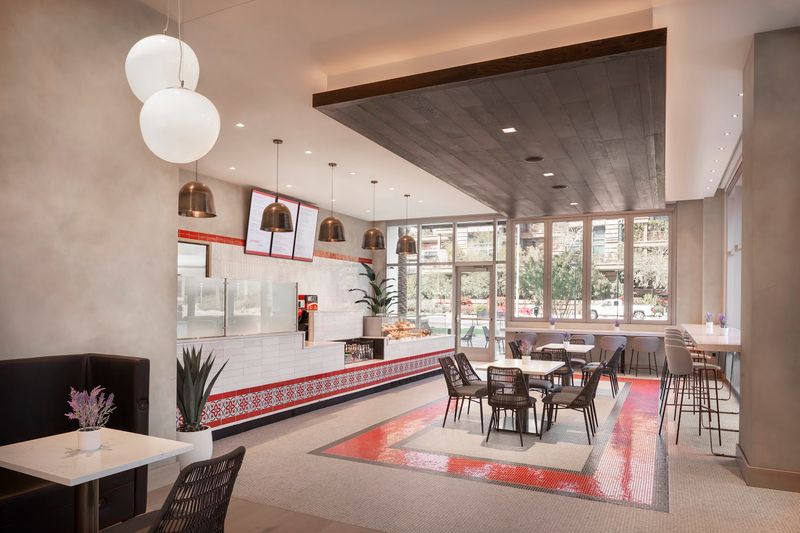 A Celebrity Chef With Real Credentials