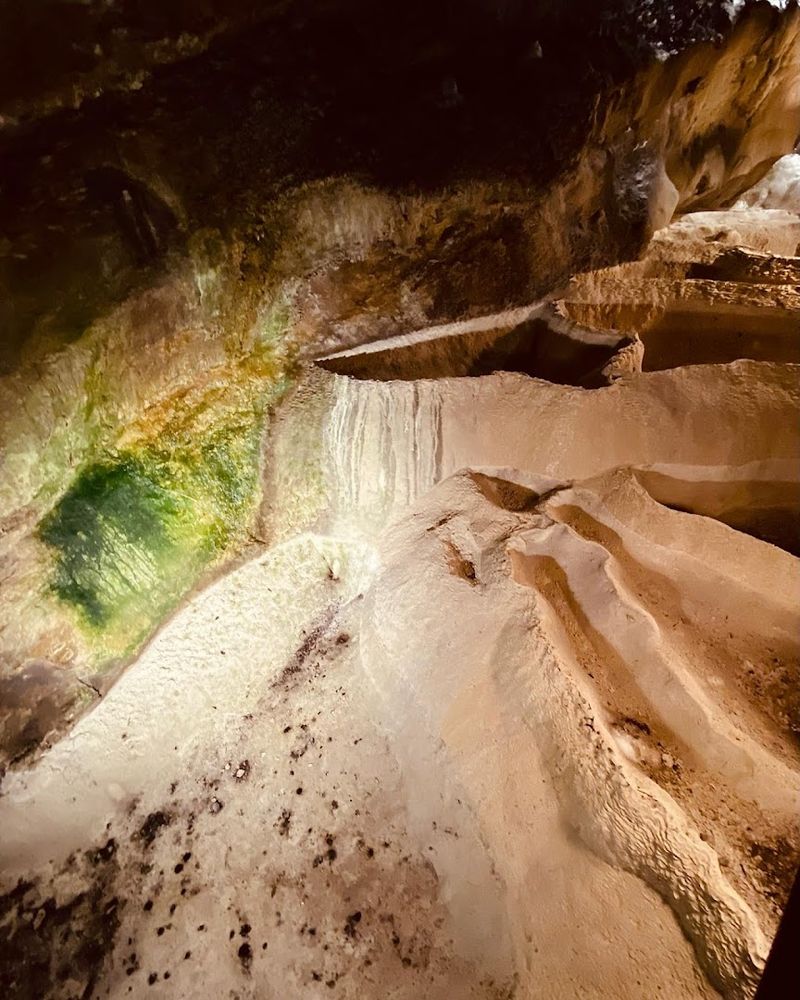 Washington's Longest Limestone Cave