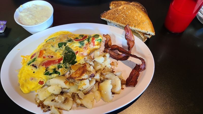 The Menu Reads Like a Comfort Food Love Letter