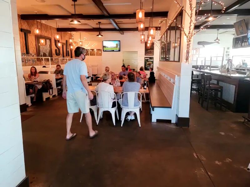 The Stray Dog Bar & Grill