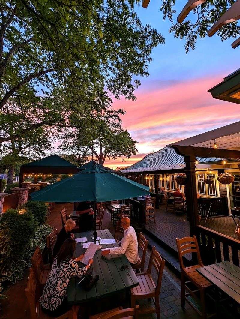 The Stunning Outdoor Patio Experience The Stunning Outdoor Patio Experience