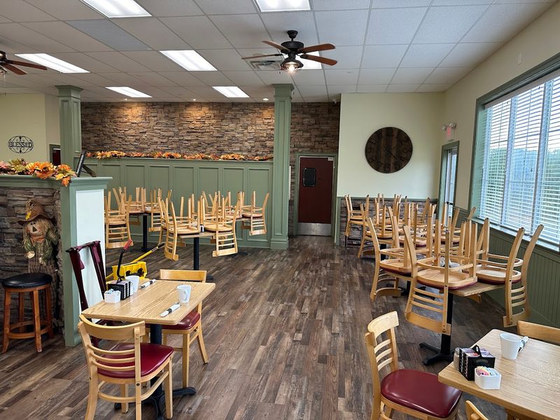 The Swirl Cafe