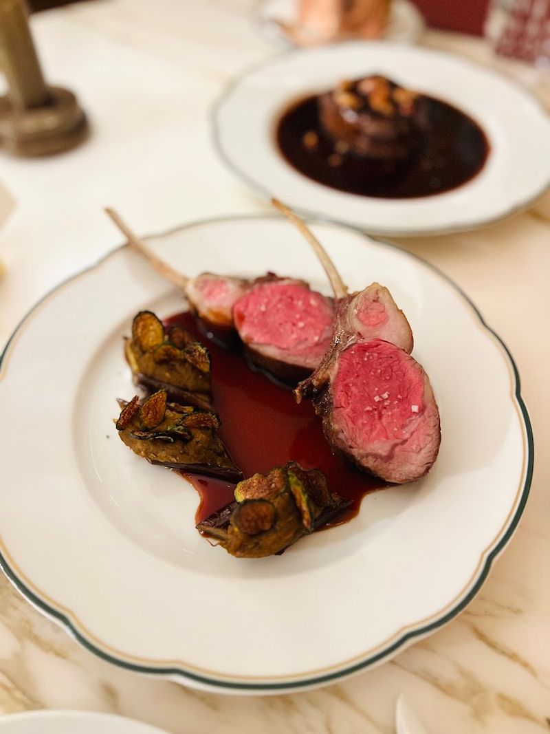 The Tableside Experience That Turns Dinner Into Theater