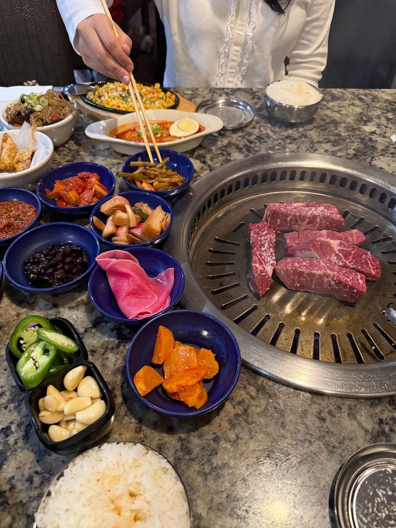 The Tabletop Grill Setup That Makes Every Meal Interactive