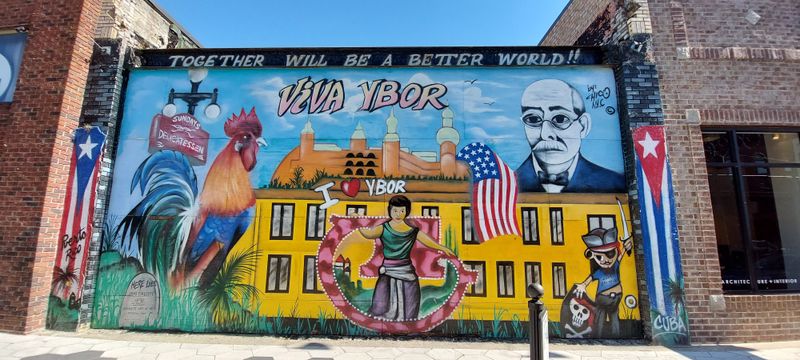 La Setima’s Rhythm: Street Art, Murals, And Memory