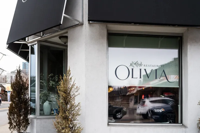 Why Reservations Are Non-Negotiable Here