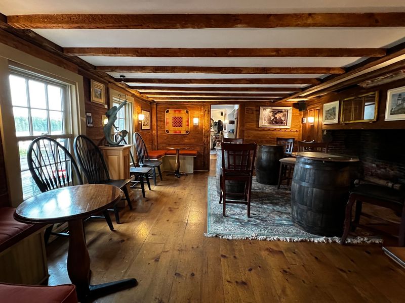 The Tavern Hides A Burger You Won't Find In The Dining Room The Tavern Hides A Burger You Won't Find In The Dining Room