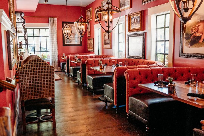 The Tavern Restaurant