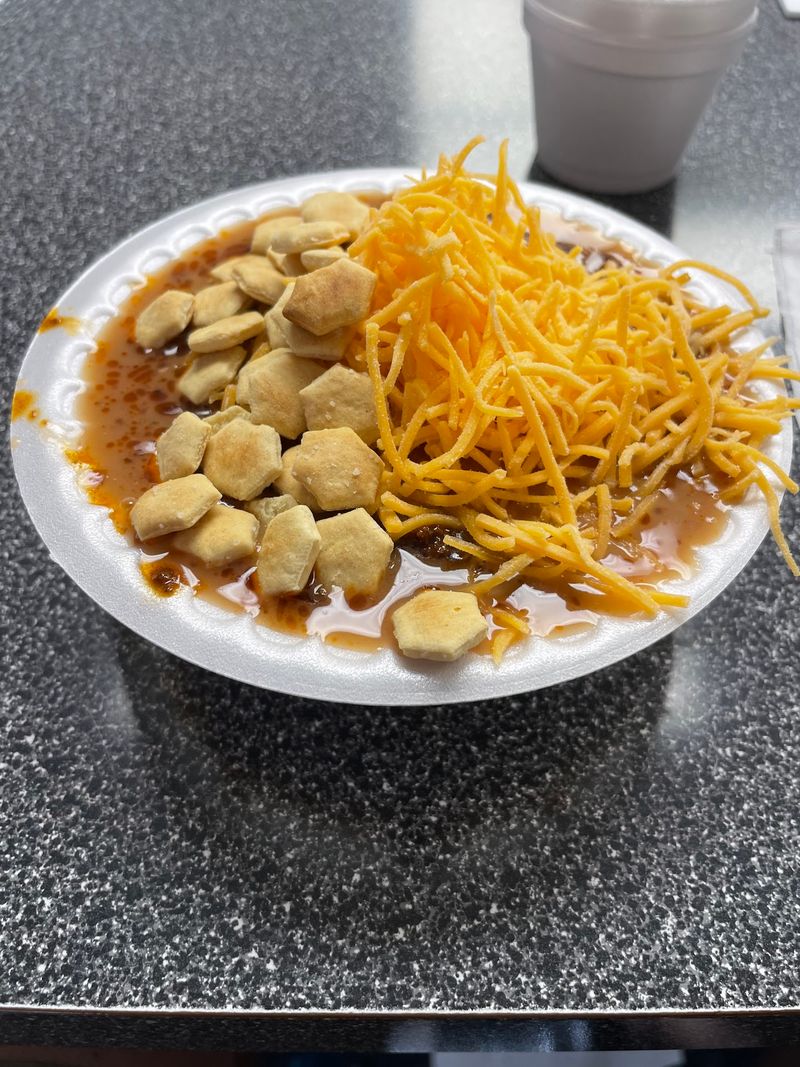 The Tavern-Style Bowl That Breaks the Rules