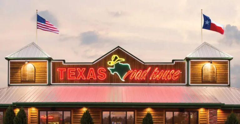The Texas Roadhouse So Legendary People Claim The Brisket Has Its Own Fan Club
