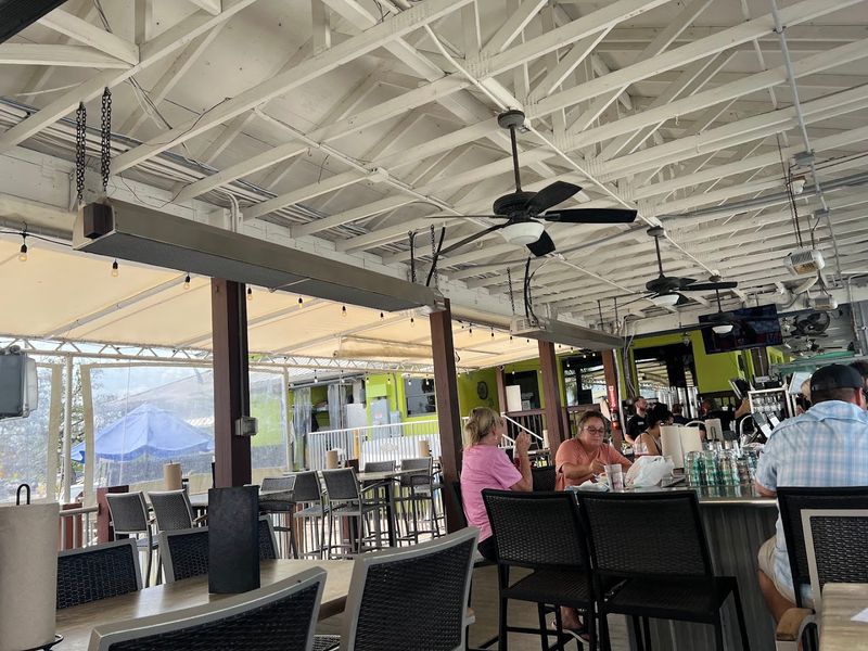 Live Music That Turns Dinner Into An Event