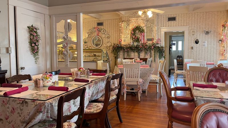 Lavender n Lace Tearoom
