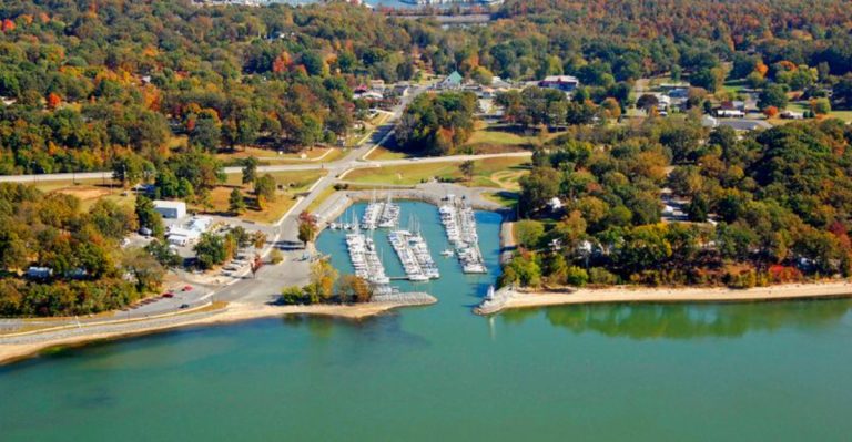 The Tiny Kentucky Resort Town Where Golf Carts Outnumber Cars