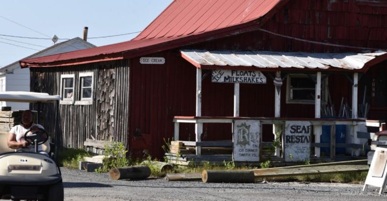 The Tiny Maryland Island Town Where Golf Carts Rule The Roads