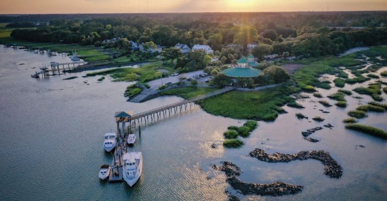 The Tiny South Carolina Island Town  Is Where Bicycles Outnumber Cars
