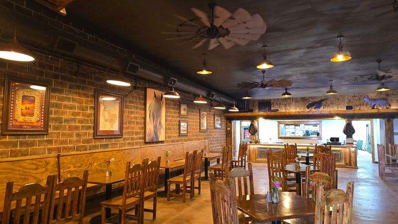 The Rustic Atmosphere That Sets The Mood