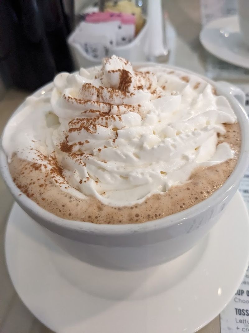 Specialty Coffee and Drinks That Steal the Show