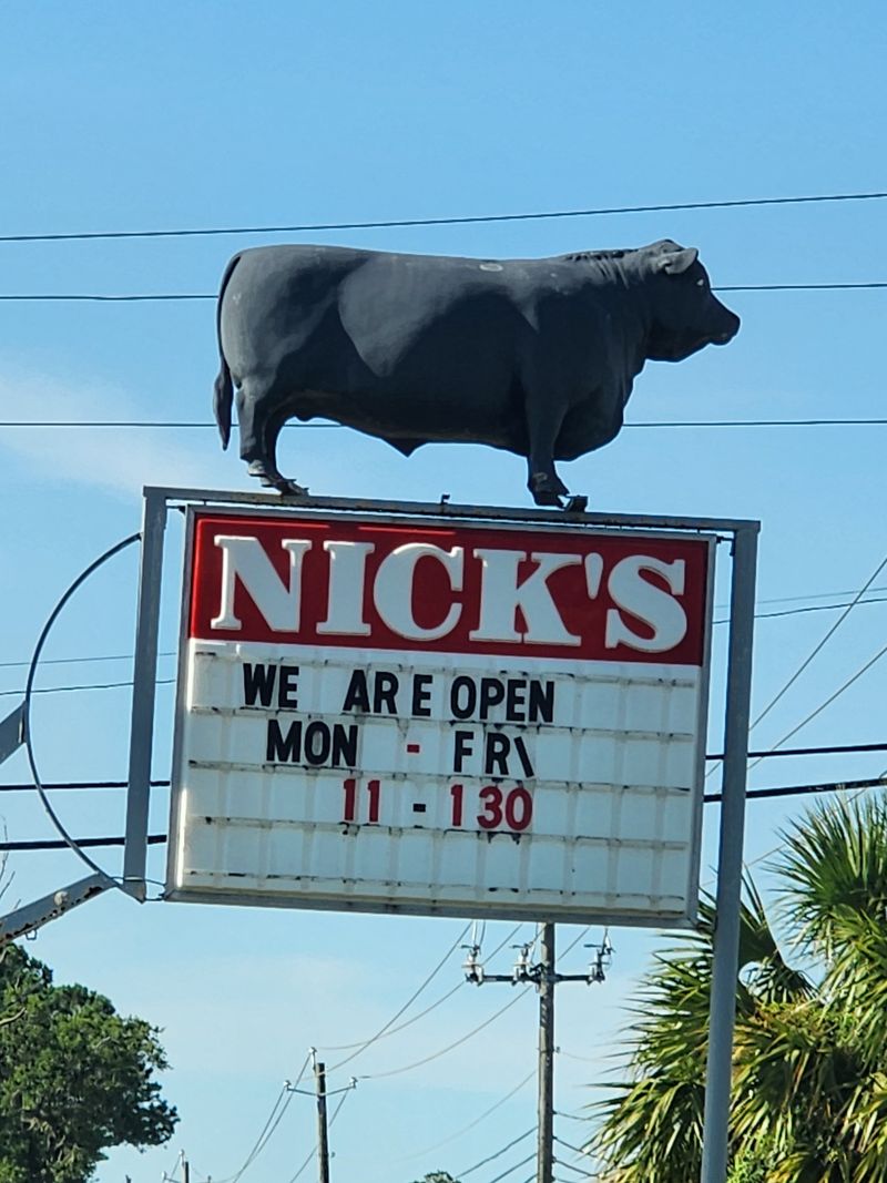 Nick's Buffet