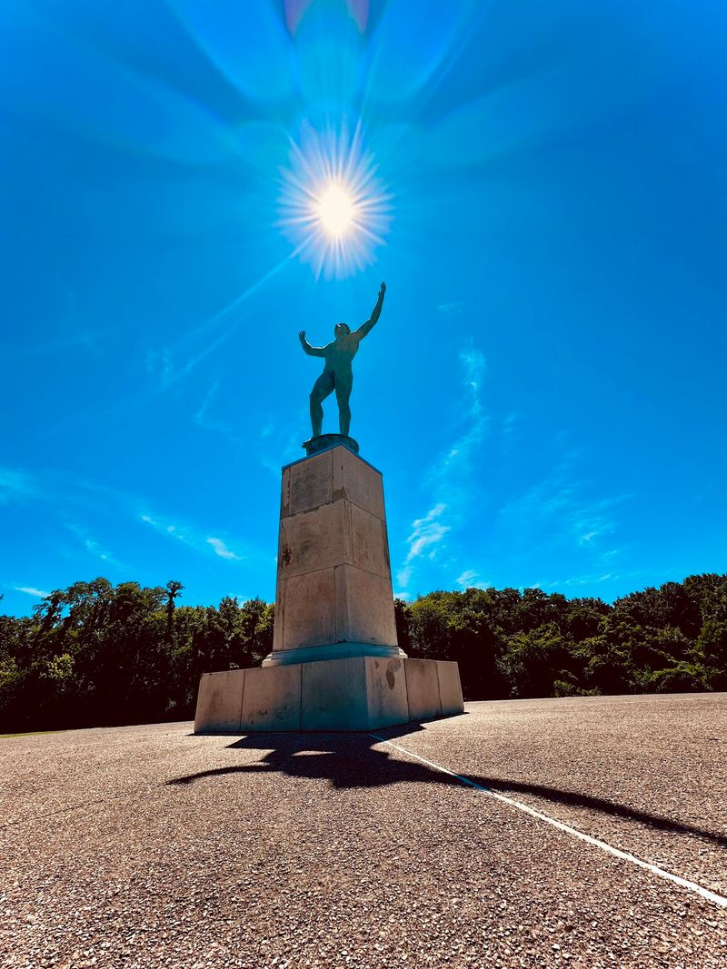 The Towering Sun Singer