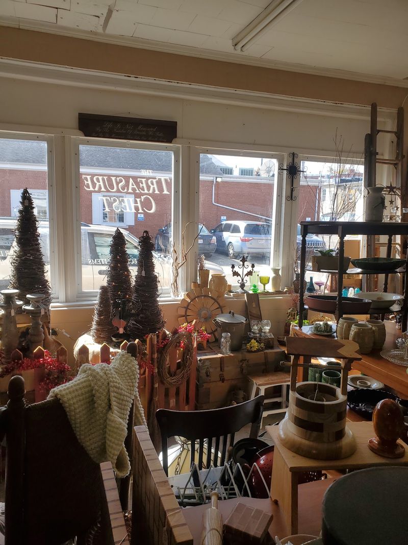 The Treasure Chest, Fredericktown