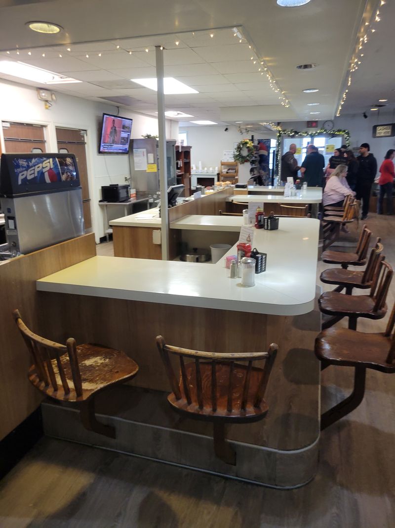 The Atmosphere Splits Opinion