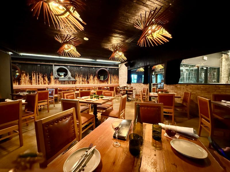 Hardware Sustainable Gastropub and Brewery – North Aurora